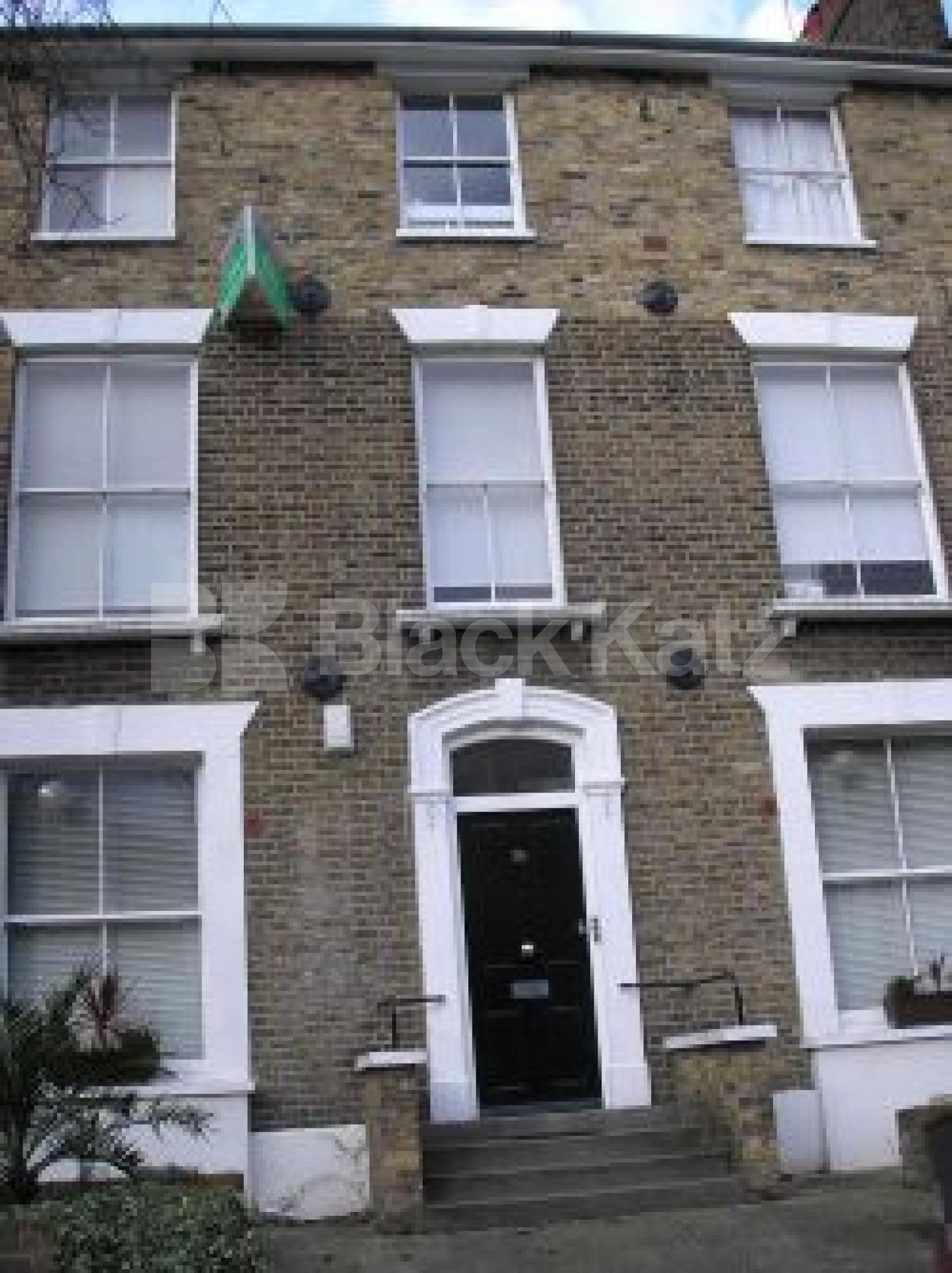 			1 Bedroom, 1 bath, 1 reception Flat			 Bartholowmew Road, KENTISH TOWN NW5 NW5